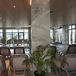 Eleven Odyssey Apartament *