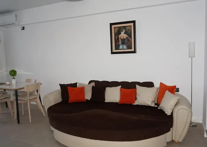 Eleven Odyssey * Năvodari