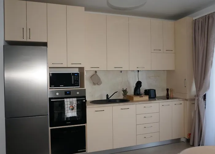 Eleven Odyssey * Năvodari