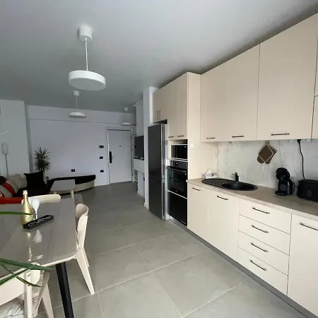 Apartment Eleven Odyssey Navodari