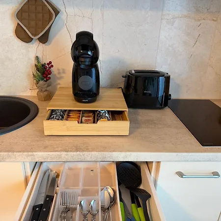 Eleven Odyssey Apartment Navodari