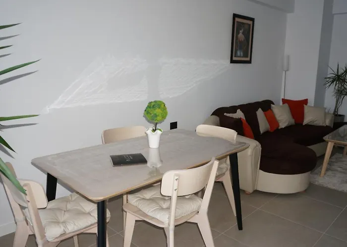 Eleven Odyssey Apartment Navodari